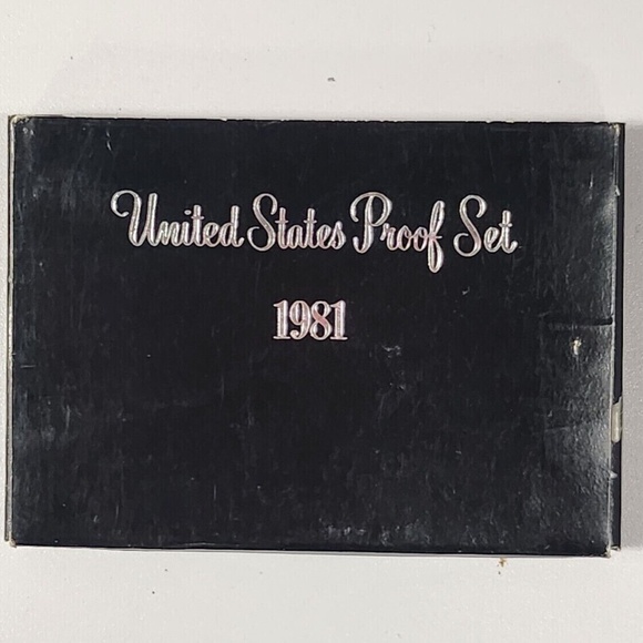 1981 S Gem Proof US Mint Set With Susan B Anthony In Original Black Gov Pack - Picture 3 of 3